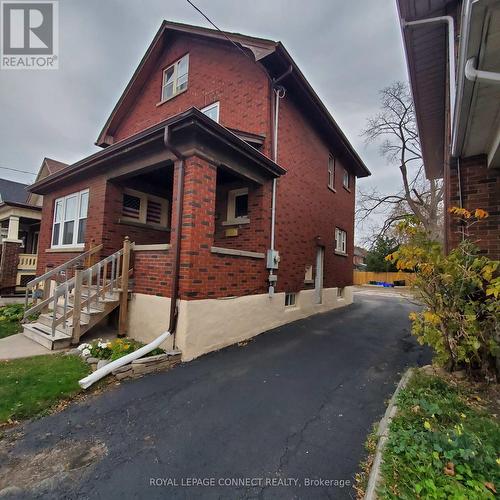 156 Adelaide Avenue E, Oshawa, ON - Outdoor