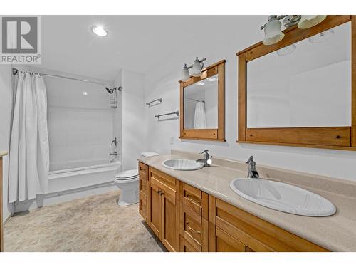 1415 Ranch Road, Kamloops, BC - Indoor Photo Showing Bathroom