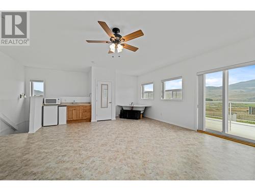 1415 Ranch Road, Kamloops, BC - Indoor Photo Showing Other Room