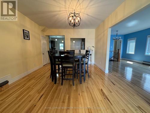 268 Hemlock Street, Timmins, ON - Indoor Photo Showing Dining Room