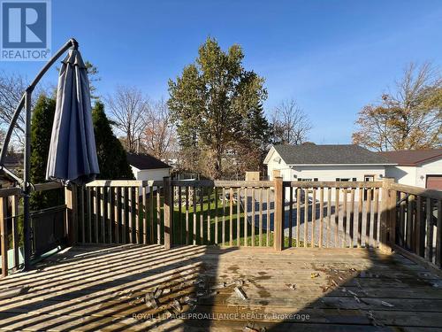 24 Russell Street, Belleville, ON - Outdoor