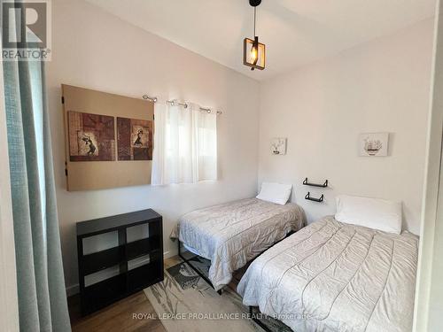 24 Russell Street, Belleville, ON - Indoor Photo Showing Bedroom