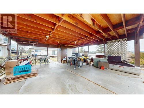 1404 4Th Avenue S, Cranbrook, BC - Indoor