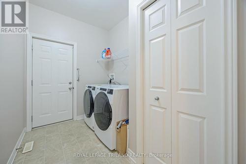 83 - 505 Blue Jay Drive, London, ON - Indoor Photo Showing Laundry Room