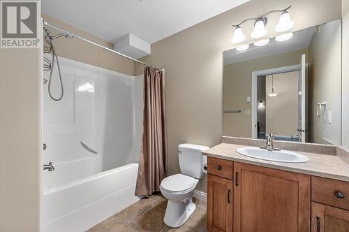 1390 Hillside Drive Unit# 307, Kamloops, BC - Indoor Photo Showing Bathroom