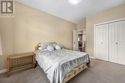 1390 Hillside Drive Unit# 307, Kamloops, BC - Indoor Photo Showing Bedroom