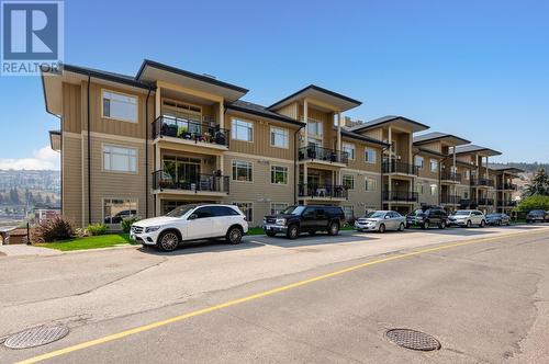 1390 Hillside Drive Unit# 307, Kamloops, BC - Outdoor