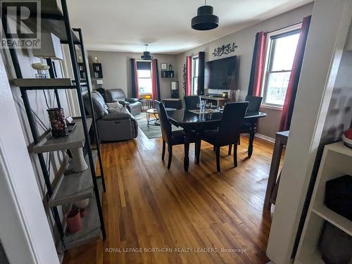 95 Father Costello Drive, Timmins, ON - Indoor Photo Showing Dining Room