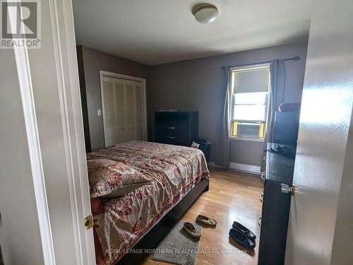 95 Father Costello Drive, Timmins, ON - Indoor Photo Showing Bedroom