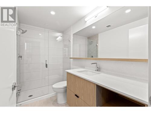 1488 Bertram Street Unit# 1810, Kelowna, BC - Indoor Photo Showing Bathroom