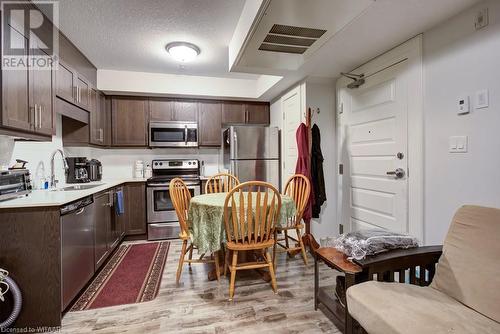 34 Brock Street Unit# 101, Woodstock, ON - Indoor Photo Showing Kitchen