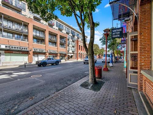 216-528 Pandora Ave, Victoria, BC - Outdoor