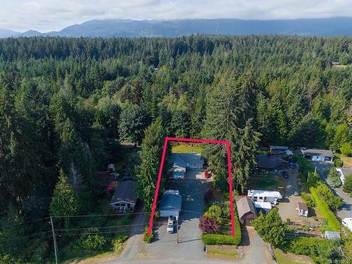 4786 Blue Heron Dr, Bowser, BC 