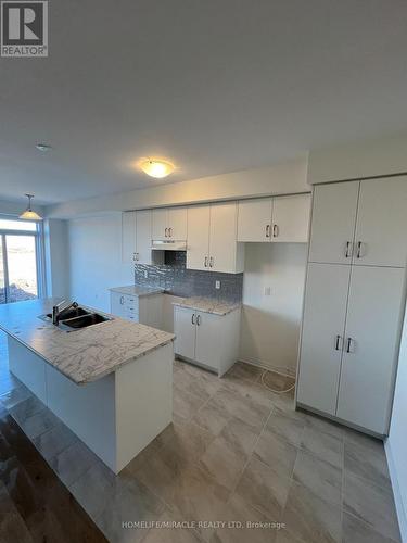 48 Masters Street, Welland, ON - Indoor Photo Showing Kitchen With Double Sink