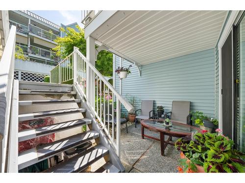 1-34 10050-10090 137A Street, Surrey, BC - Outdoor With Exterior