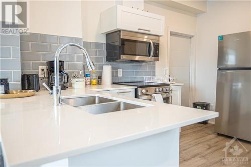 220 Mcarthur Avenue Unit#1, Ottawa, ON - Indoor Photo Showing Kitchen With Double Sink With Upgraded Kitchen