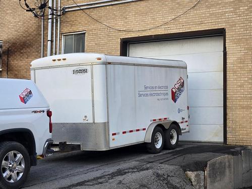 Shipping (door/dock) - 684 Boul. Du Curé-Boivin, Boisbriand, QC - Indoor Photo Showing Garage