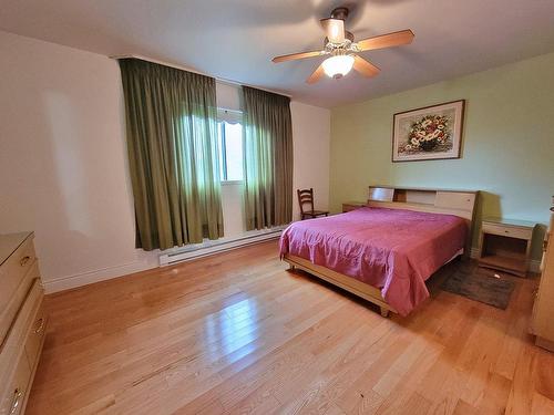 Master bedroom - 408 Boul. Tessier, Lachute, QC - Indoor Photo Showing Bedroom