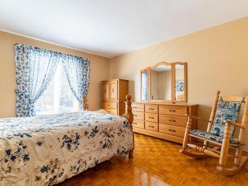 Chambre Ã  coucher principale - 615 Rue Duchesneau, Laval (Saint-François), QC - Indoor Photo Showing Bedroom