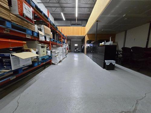 Warehouse - Rdc-4448 Boul. De La Grande-Allée, Boisbriand, QC - Indoor Photo Showing Garage