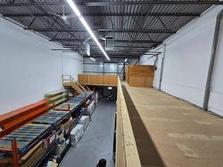 Mezzanine - 