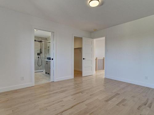 Master bedroom - 6535 Rue Poitou, Brossard, QC - Indoor Photo Showing Other Room