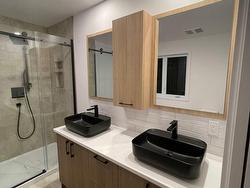 Ensuite bathroom - 