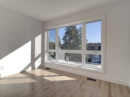 Bedroom - 6535 Rue Poitou, Brossard, QC - Indoor Photo Showing Other Room