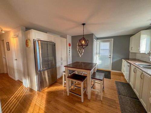 Cuisine - 109 Rue Du Plateau, Grenville-Sur-La-Rouge, QC - Indoor Photo Showing Kitchen With Double Sink