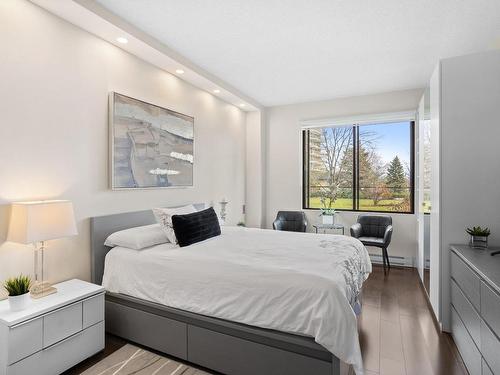 Master bedroom - 109-4520 Prom. Paton, Laval (Chomedey), QC - Indoor Photo Showing Bedroom