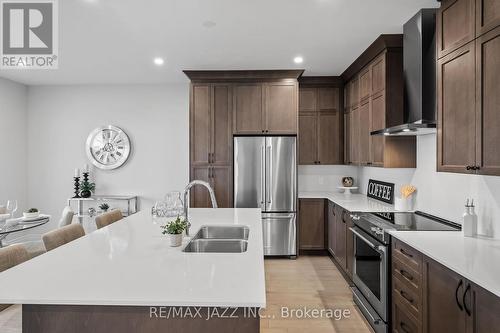 2196 Verne Bowen Street, Oshawa (Kedron), ON - Indoor Photo Showing Kitchen With Double Sink With Upgraded Kitchen