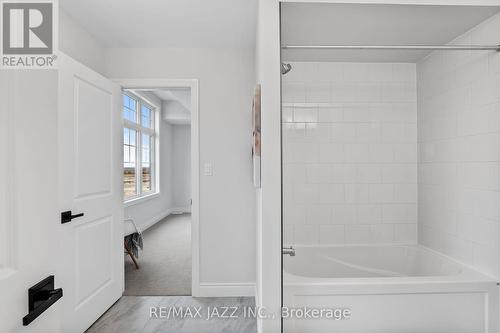 2196 Verne Bowen Street, Oshawa (Kedron), ON - Indoor Photo Showing Bathroom