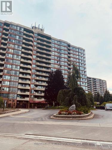 212 - 100 Observatory Lane, Richmond Hill, ON - Outdoor With Balcony With Facade