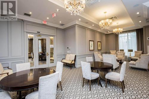 614 - 9255 Jane Street, Vaughan, ON - Indoor Photo Showing Dining Room