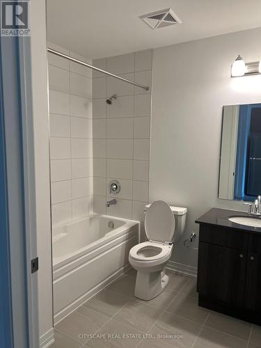 413 - 480 Gordon Krantz Avenue, Milton, ON - Indoor Photo Showing Bathroom