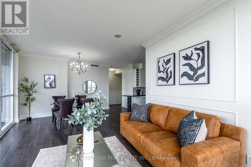 2402 - 223 Webb Drive, Mississauga, ON - Indoor Photo Showing Living Room