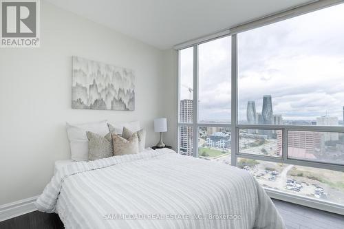 2402 - 223 Webb Drive, Mississauga, ON - Indoor Photo Showing Bedroom