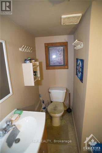 380 Fisher Street, North Bay, ON - Indoor Photo Showing Bathroom