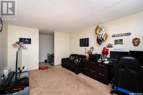 24 19 Centennial Street, Regina, SK - Indoor