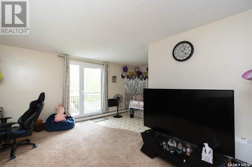 24 19 Centennial Street, Regina, SK - Indoor