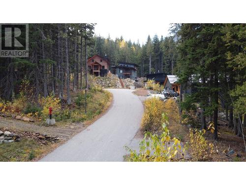 206 Cedar Creek Place, Rossland, BC 