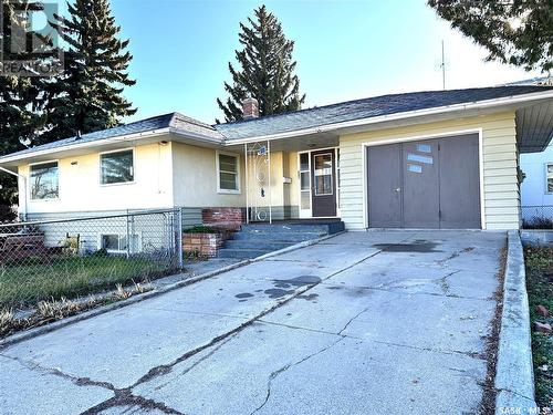 637 6Th Street, Humboldt, SK - Outdoor