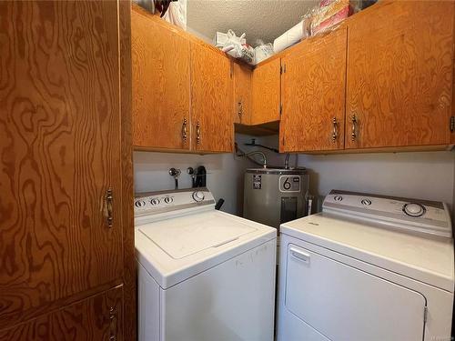 3705 14Th Ave, Port Alberni, BC - Indoor Photo Showing Laundry Room