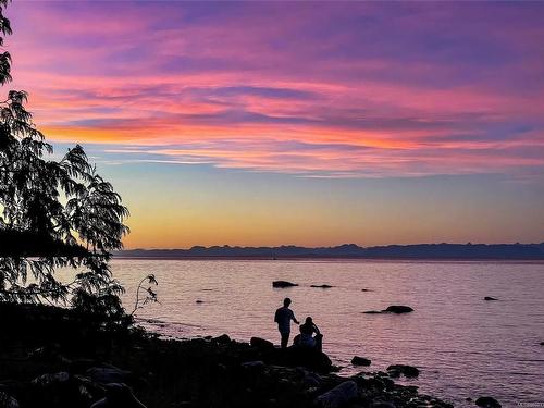 1901 East Rd, Denman Island, BC 