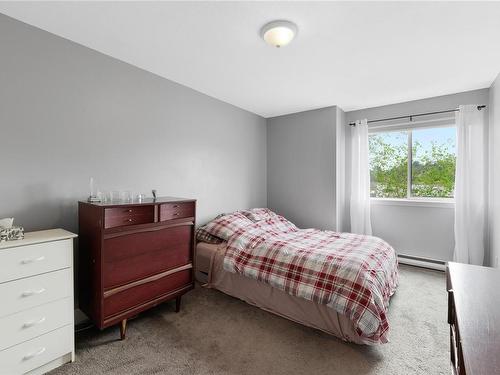 412-3185 Barons Rd, Nanaimo, BC - Indoor Photo Showing Bedroom