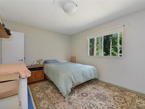 2011 / 2009 Idlemore Rd, Sooke, BC - Indoor Photo Showing Bedroom