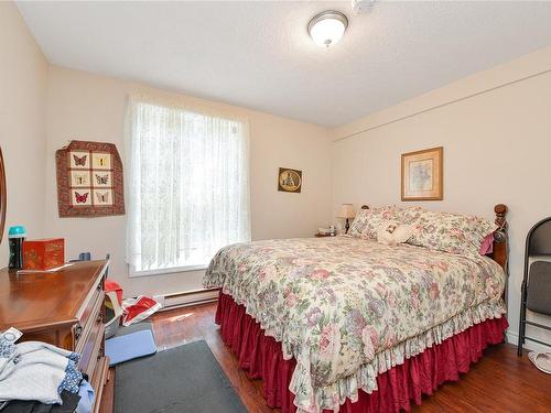 2011 / 2009 Idlemore Rd, Sooke, BC - Indoor Photo Showing Bedroom