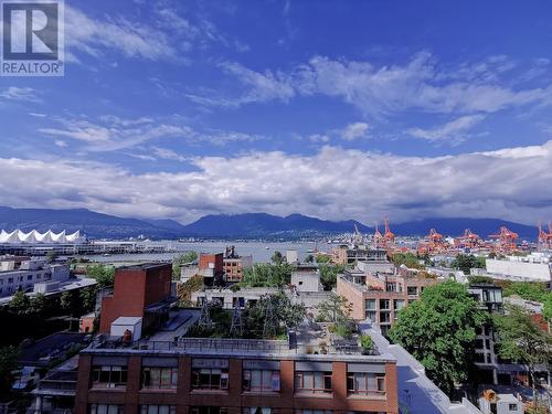 709 66 W Cordova Street, Vancouver, BC - Outdoor With View