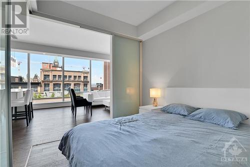 101 Queen Street Unit#807, Ottawa, ON - Indoor Photo Showing Bedroom