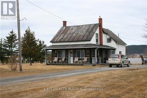 337 Domaine Road, Alfred & Plantagenet, ON - Outdoor With Deck Patio Veranda